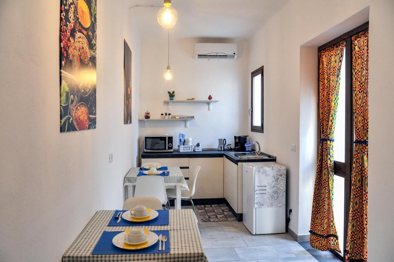 Casa Lele Bed and Breakfast Noto Exteriör bild